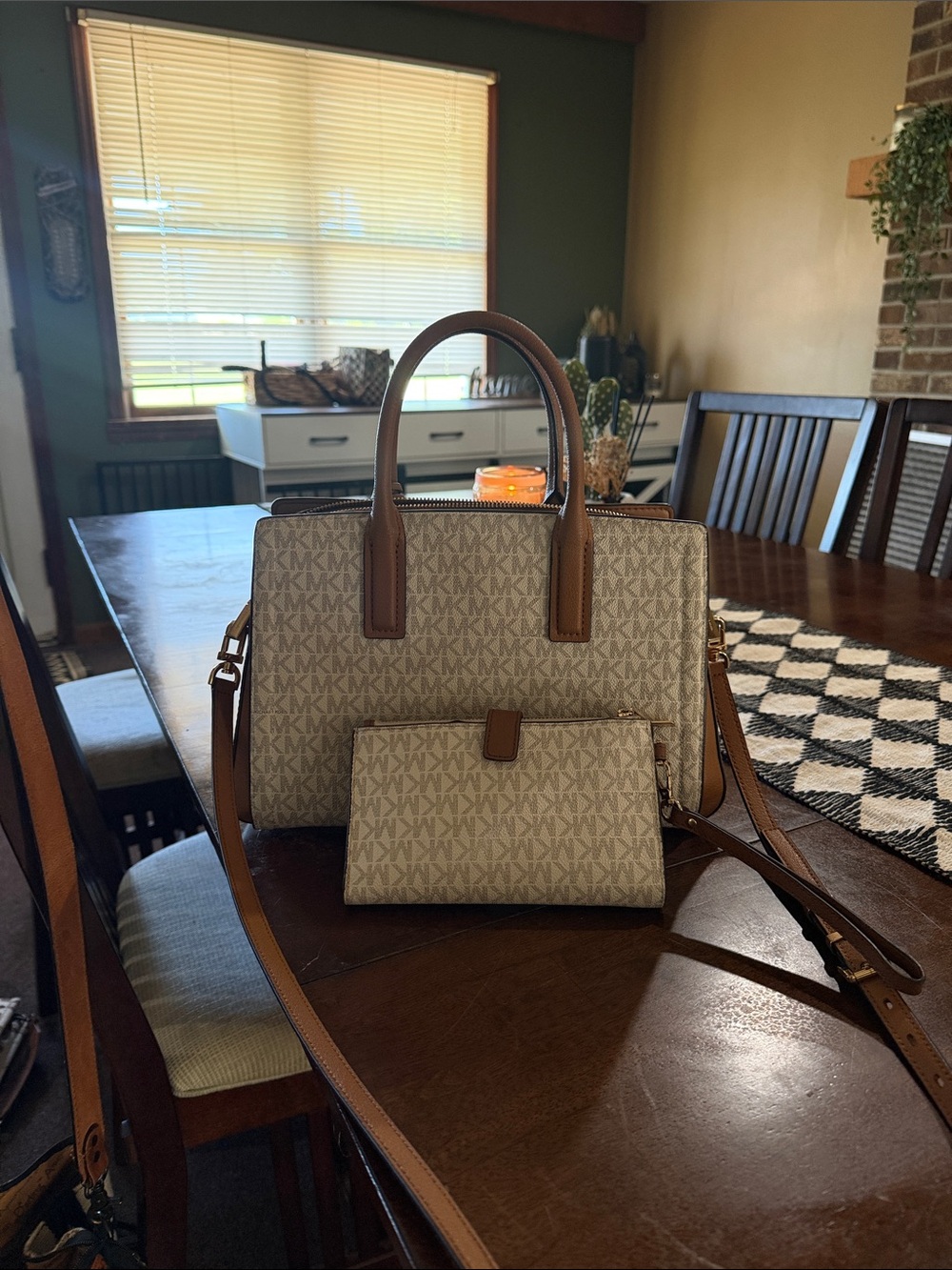 Michael Kors Medium Laila Purse and Jet Set Wallet